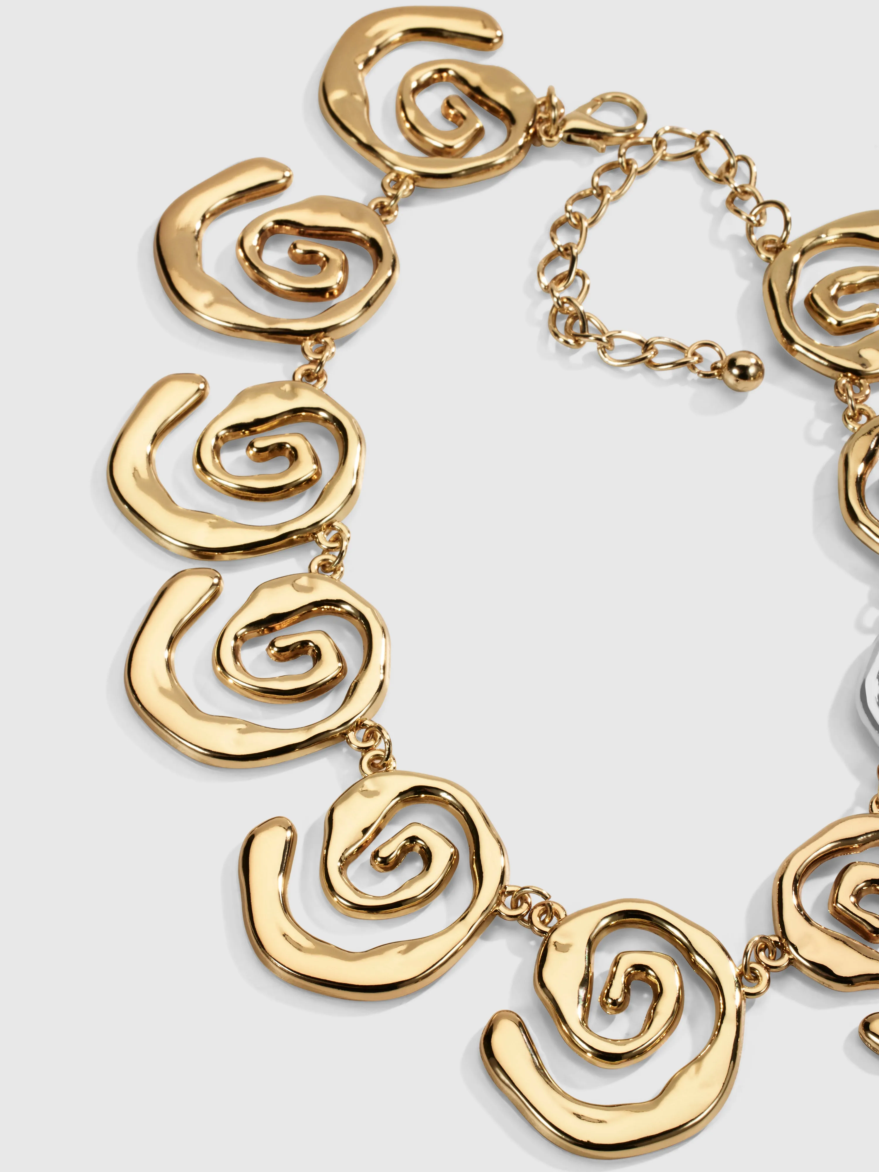 AKAI NECKLACE