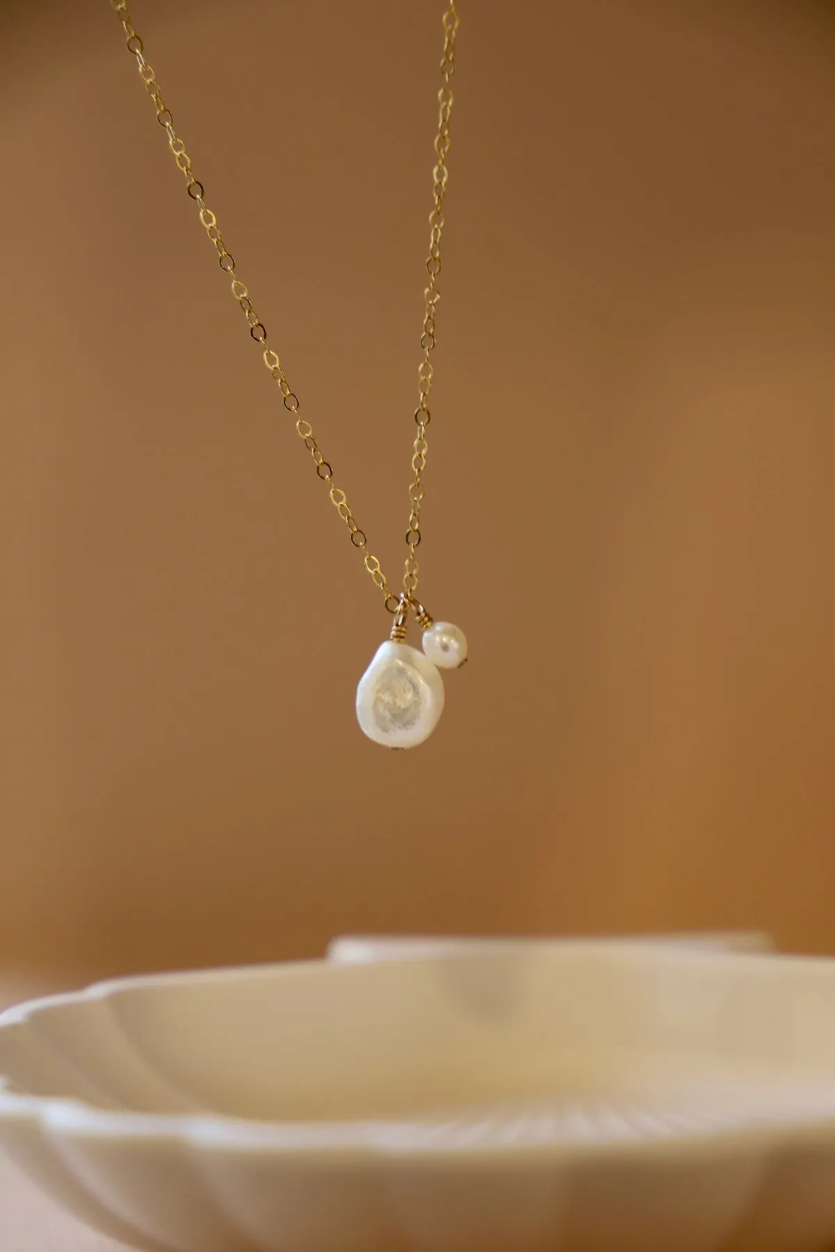 DOUBLE PEARL DROP NECKLACE