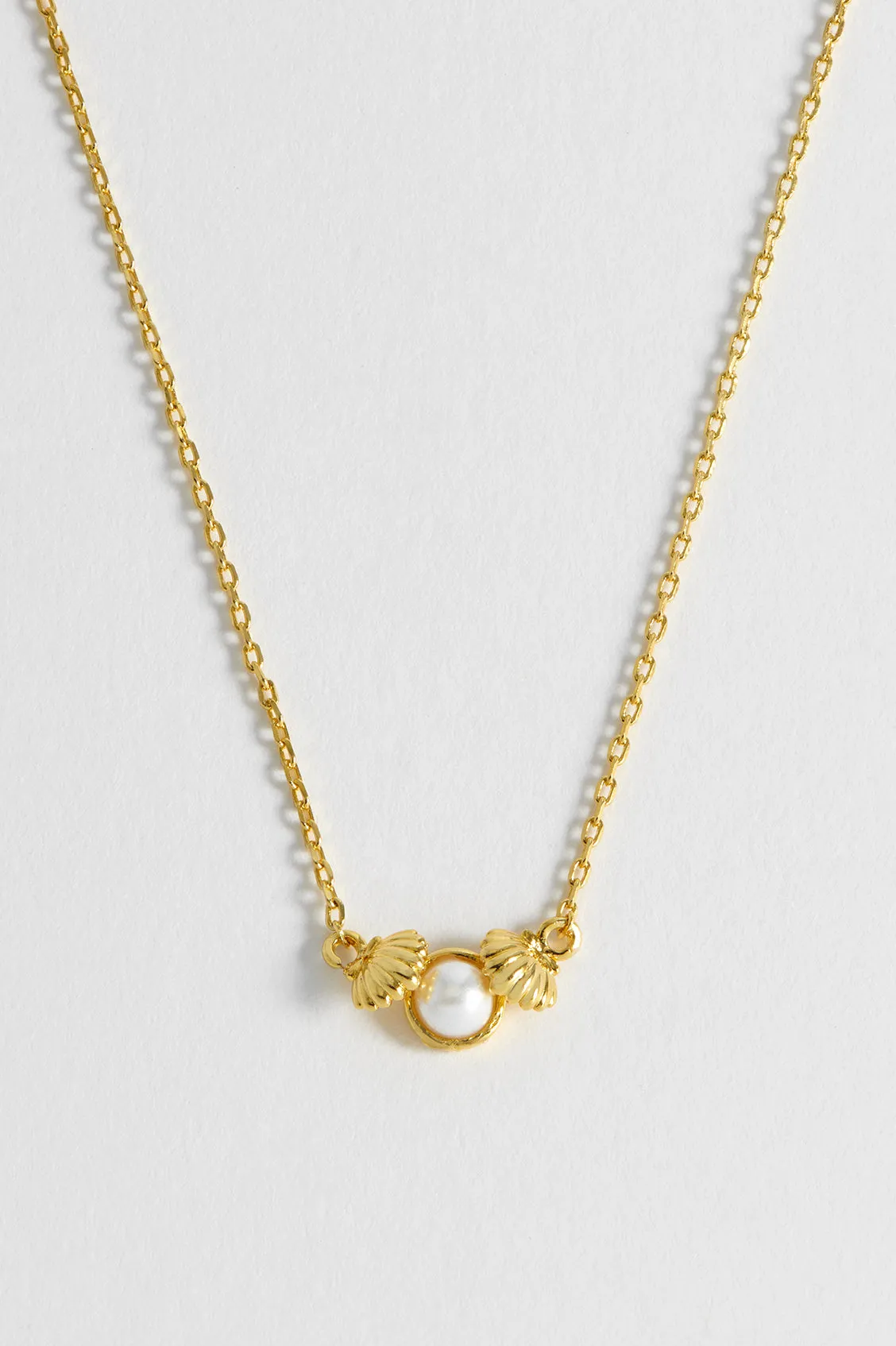 Pearl Scallop Pendant Necklace